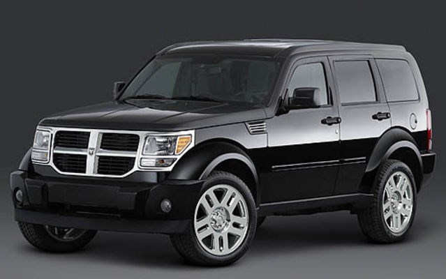 DODGE NITRO